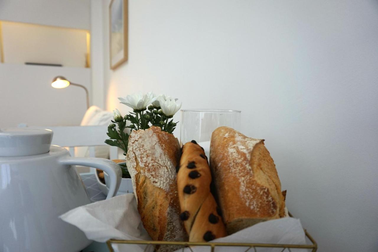 Piraeus Bright Apt ภายนอก รูปภาพ